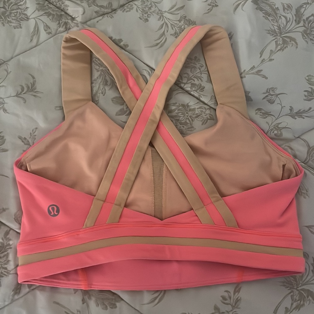 Lululemon - Picture 2 of 2
